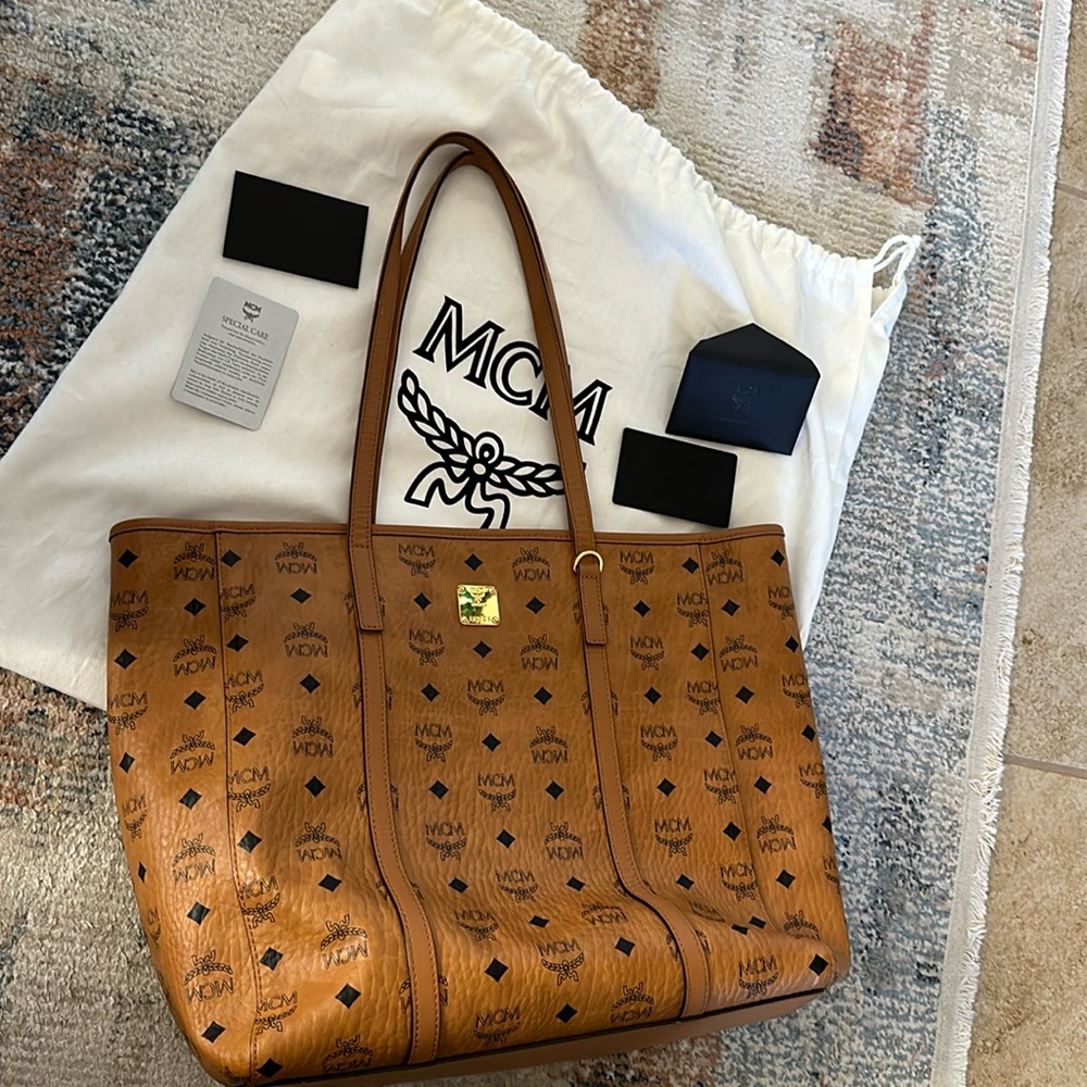 🌸🌼MCM Tote Handbag